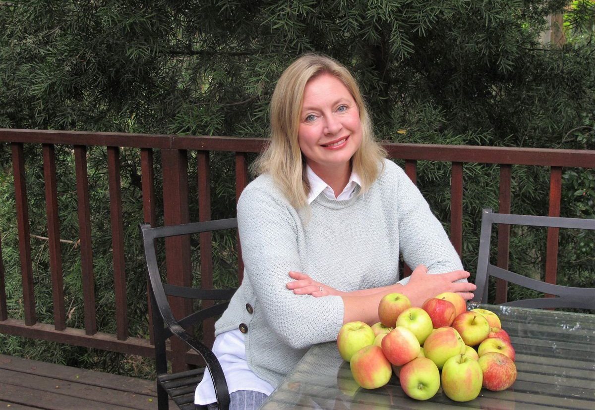 Fruit industry strengthened by new SU Research Chair for Dr Elke Crouch